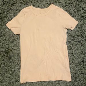 Ribbed pink t-shirt